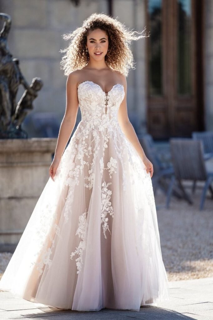 Romantic Floral Appliqué Bridal Gown