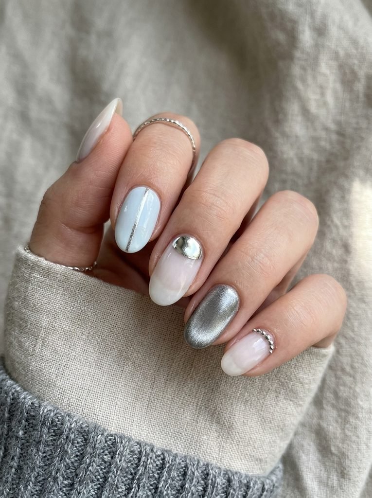 Silver Nail Designs That Don't Fade Into Gray